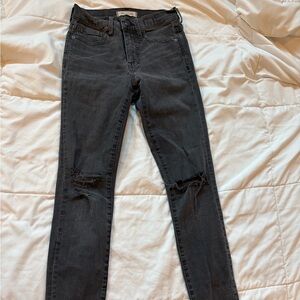 Madewell size 24 Black Ripped Skinny Jeans